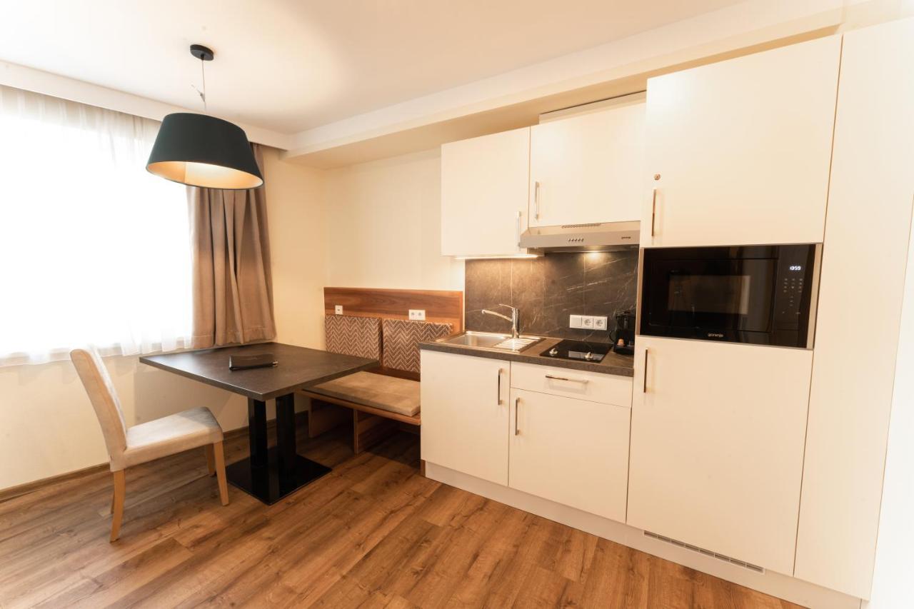 Aparthotel Dorfplatzl Garni Tux Εξωτερικό φωτογραφία