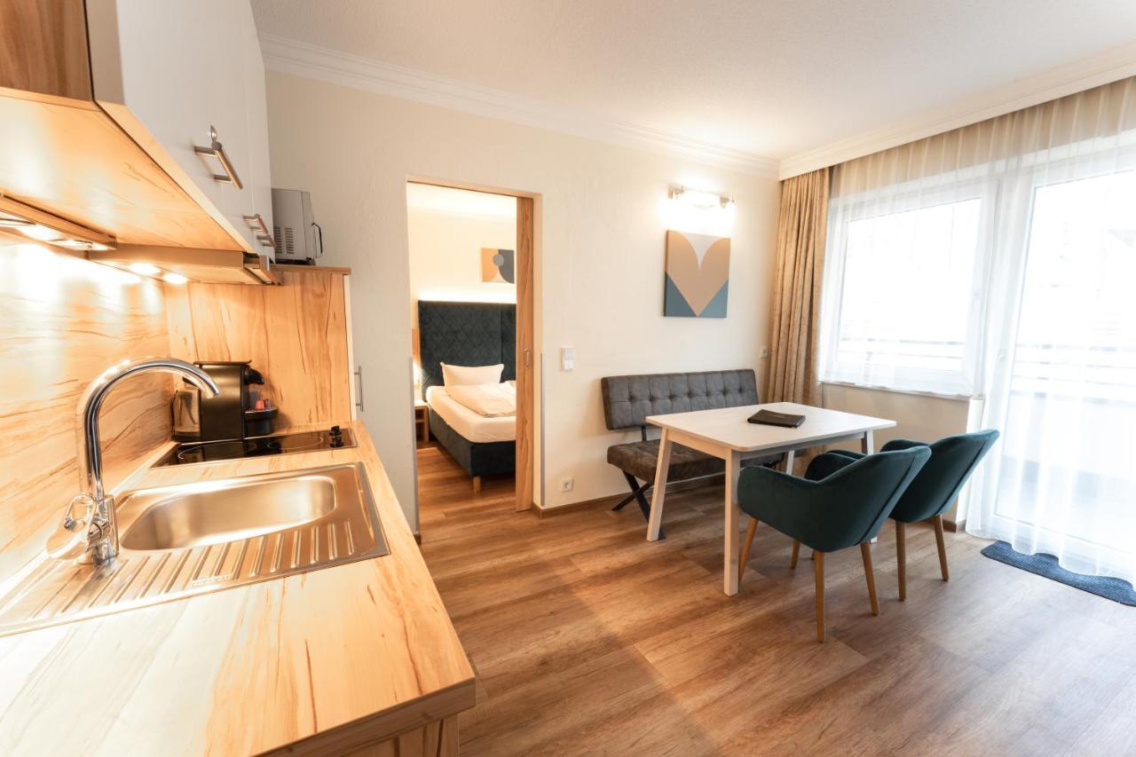 Aparthotel Dorfplatzl Garni Tux Εξωτερικό φωτογραφία