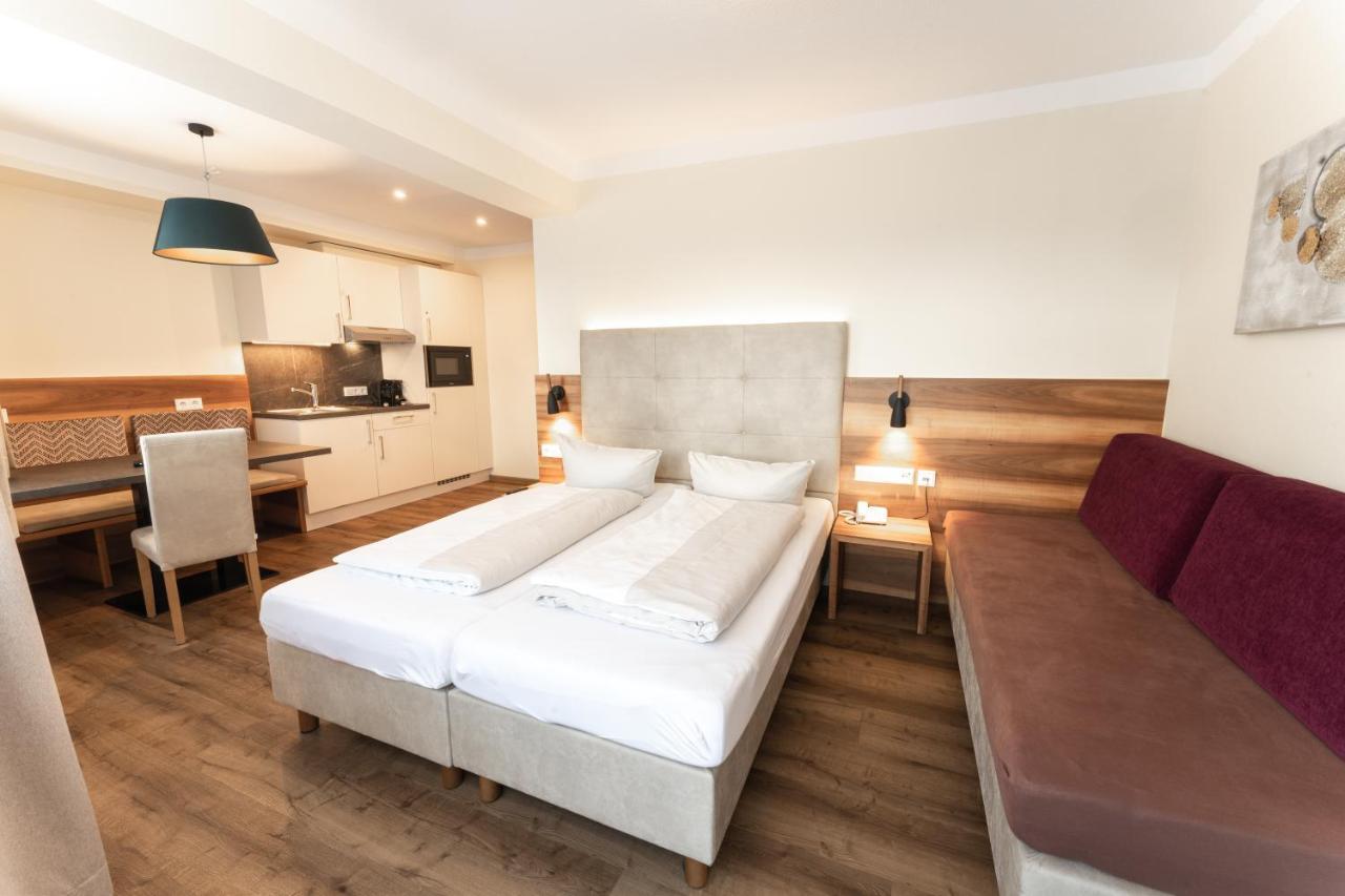 Aparthotel Dorfplatzl Garni Tux Εξωτερικό φωτογραφία