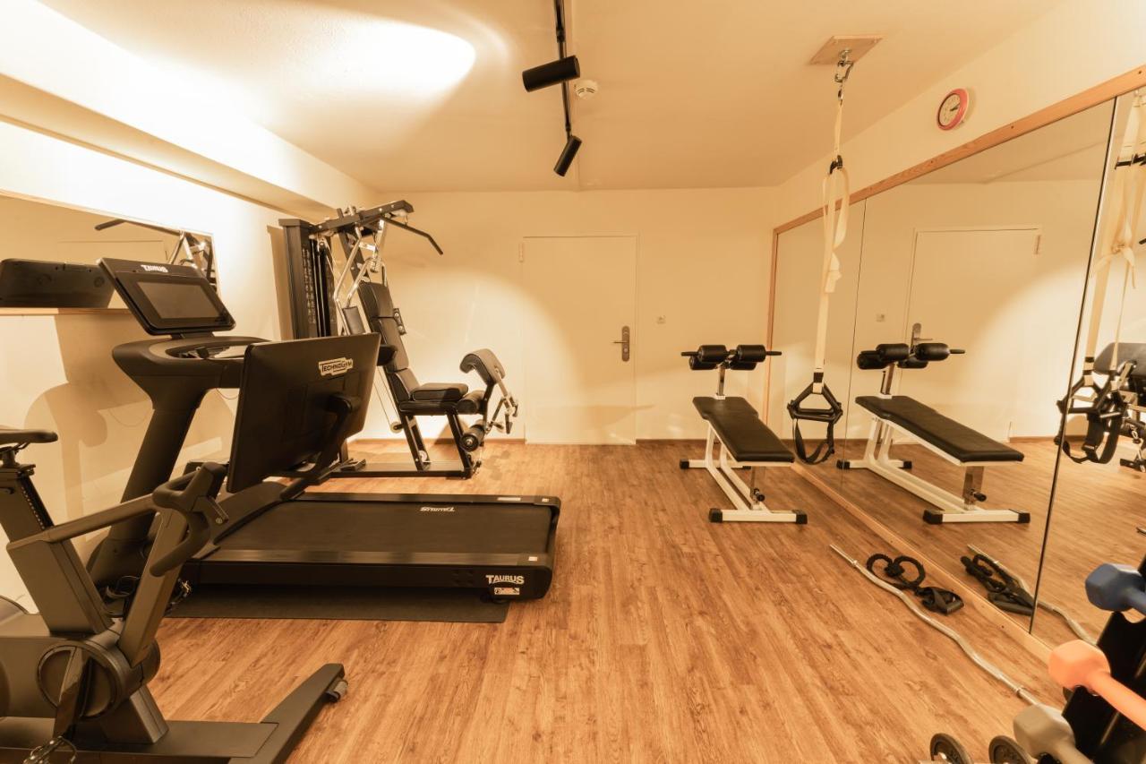 Aparthotel Dorfplatzl Garni Tux Εξωτερικό φωτογραφία