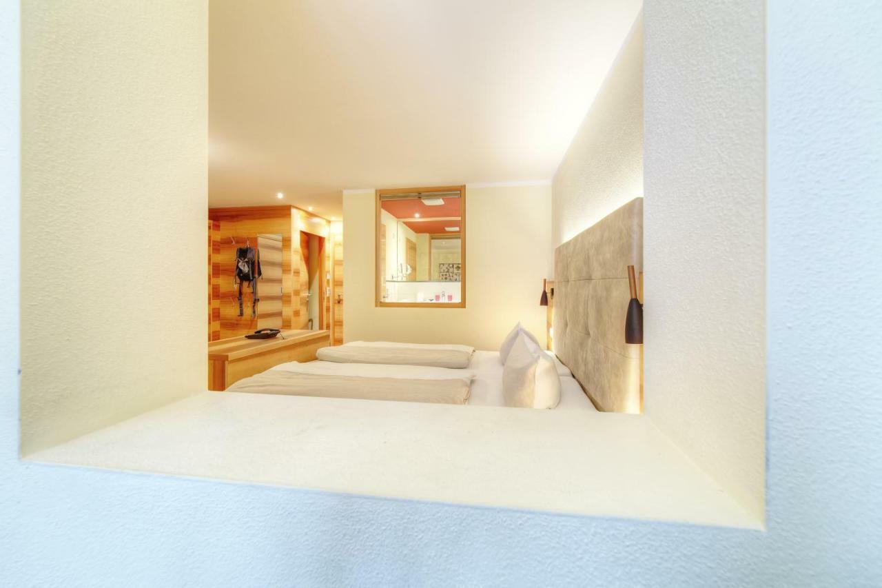 Aparthotel Dorfplatzl Garni Tux Εξωτερικό φωτογραφία